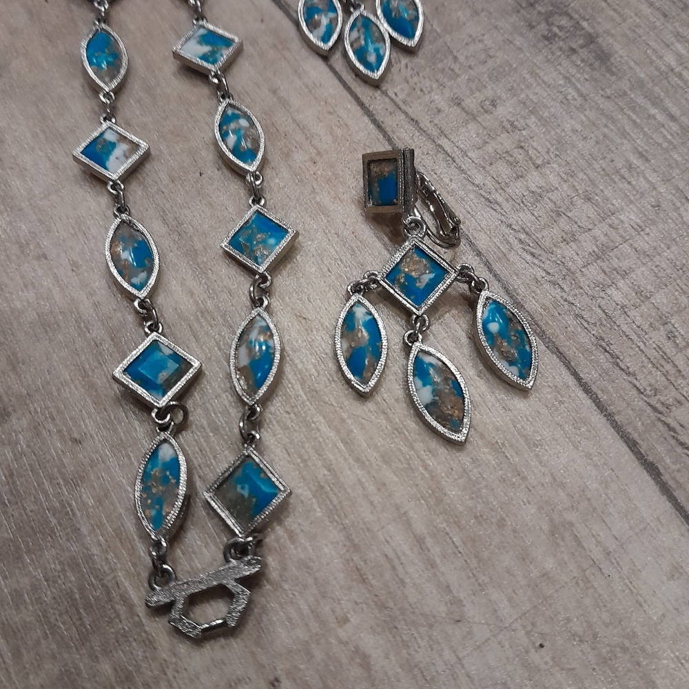 A whole lot of NY Celebrity vintage jewelry - Picture 8 of 8
